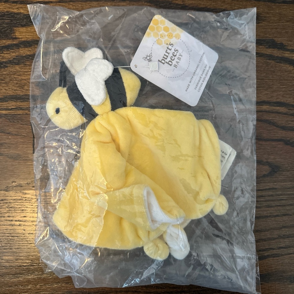 Burt’s Bees bee lovey - brand new never used - organic cotton